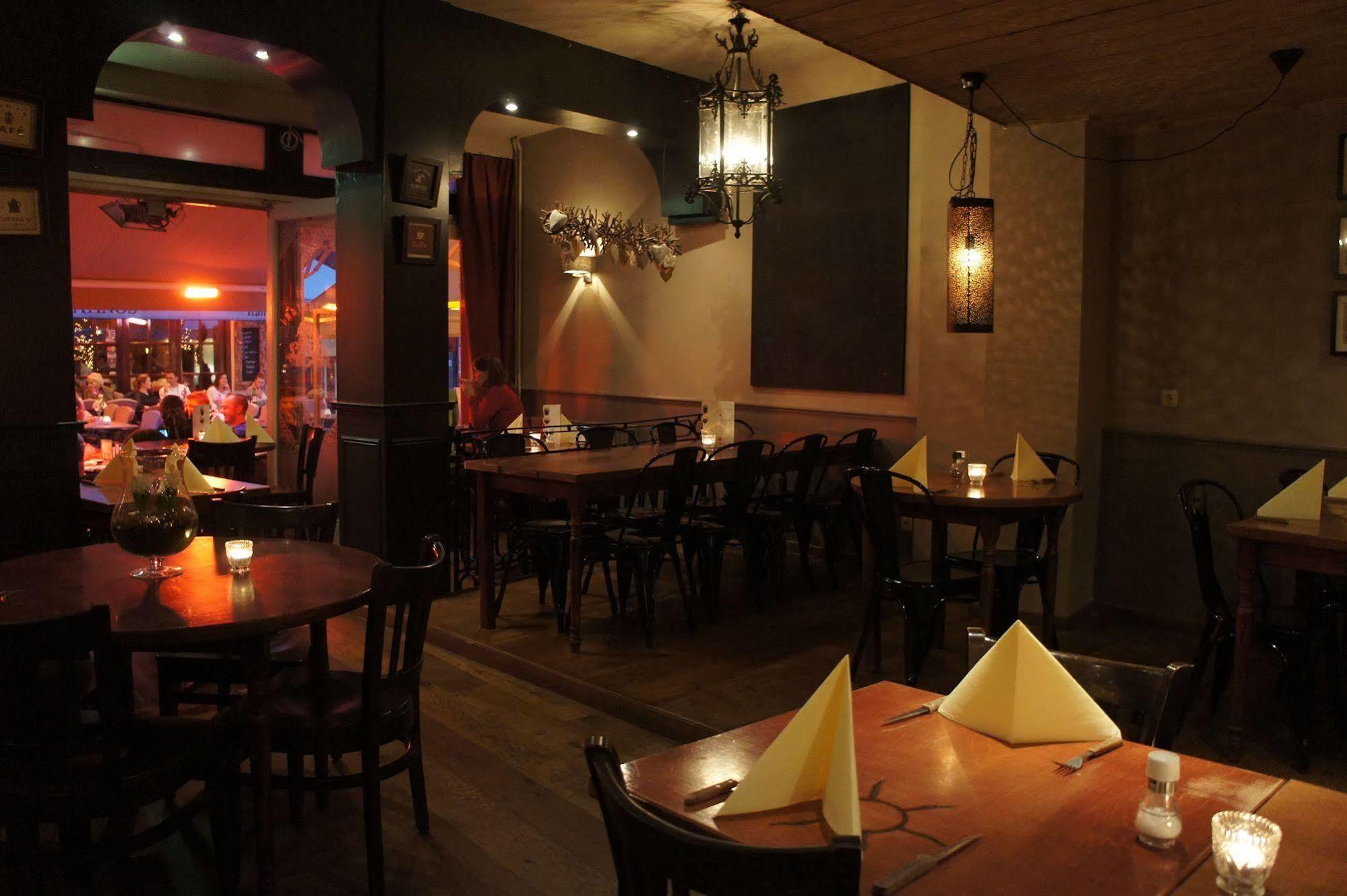 Le Bistro 호텔 팔켄뷔르흐안더횔 외부 사진